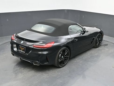 Used 2025 BMW Z4 M40i w/ Premium Package RWD image 27