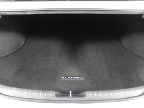 Certified 2026 Hyundai Elantra Sport FWD image 17