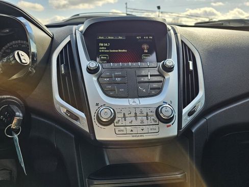 Used 2017 GMC Terrain SLT w/ Open Road Package image 17