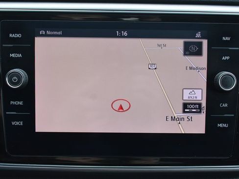 Used 2019 Volkswagen Atlas SEL image 24