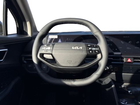 New 2026 Kia Sportage LX image 12