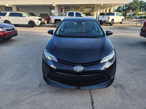 Used 2018 Toyota Corolla LE FWD image 8