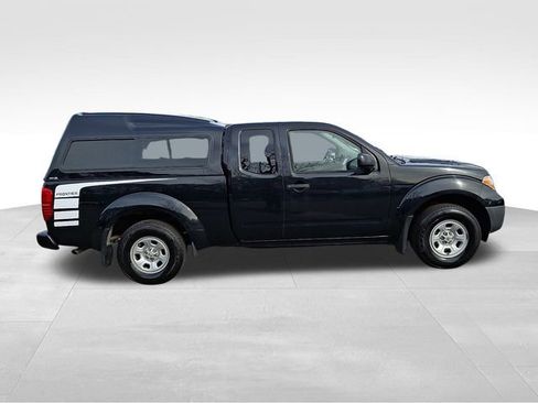 Used 2019 Nissan Frontier S image 9
