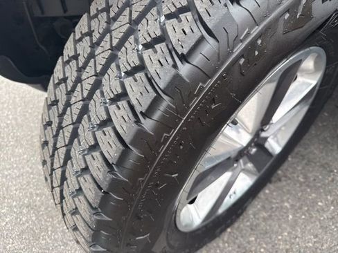 Certified 2021 Jeep Wrangler Unlimited Sahara image 7