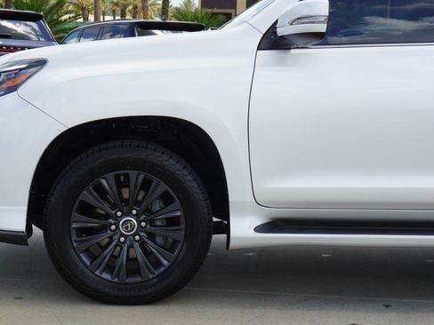 Certified 2023 Lexus GX 460 Premium AWD/4WD image 10