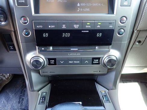 Used 2017 Lexus GX 460 w/ Navigation Package image 19