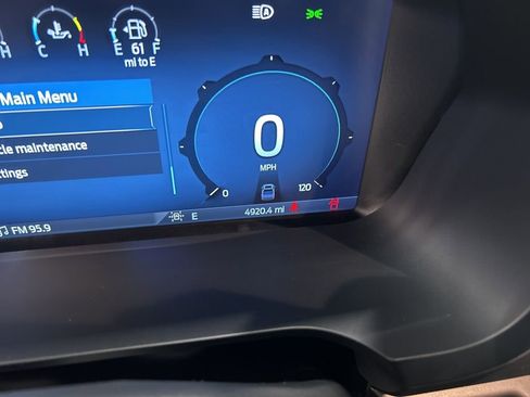 Used 2024 Ford F150 XL image 18