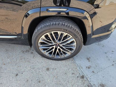 New 2026 GMC Terrain Denali w/ LPO, Floor Liner Package image 9