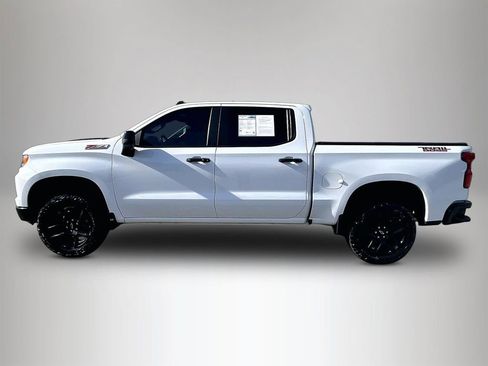 Certified 2022 Chevrolet Silverado 1500 LT Trail Boss w/ Convenience Package II image 9