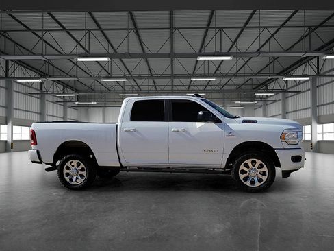 Used 2021 RAM 2500 Big Horn w/ Level B Equipment Group image 5