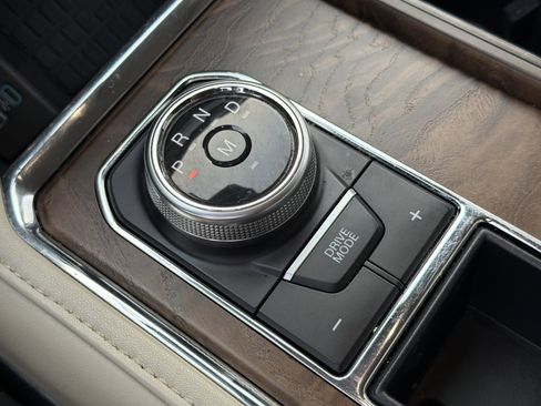 Used 2020 Ford Expedition Platinum image 38