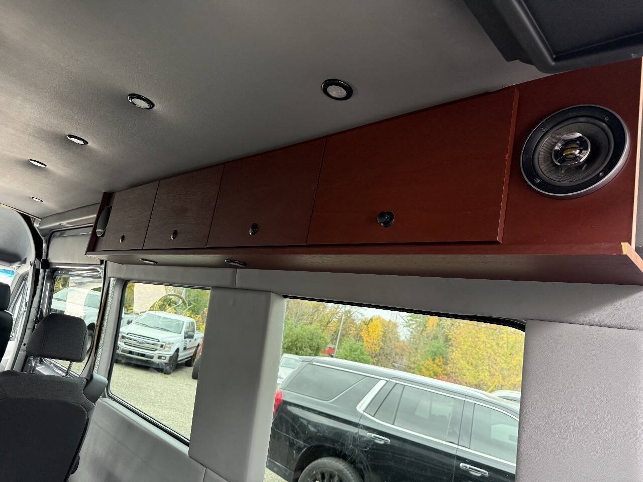 Used 2013 Mercedes-Benz Sprinter 2500 image 12