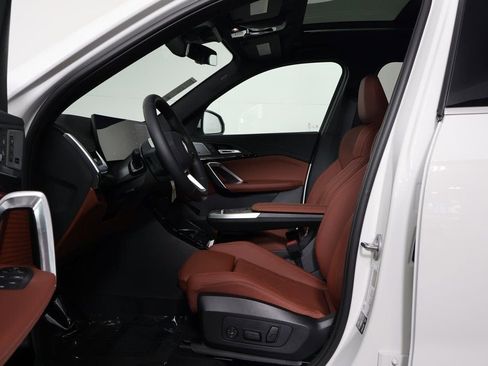 New 2026 BMW X1 xDrive28i w/ Convenience Package image 5