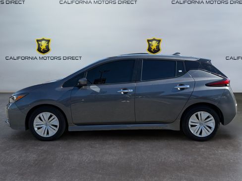 Used 2025 Nissan Leaf S FWD image 2