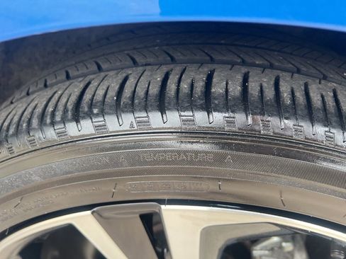 Certified 2023 Nissan Sentra SR w/ Electronics Package image 42