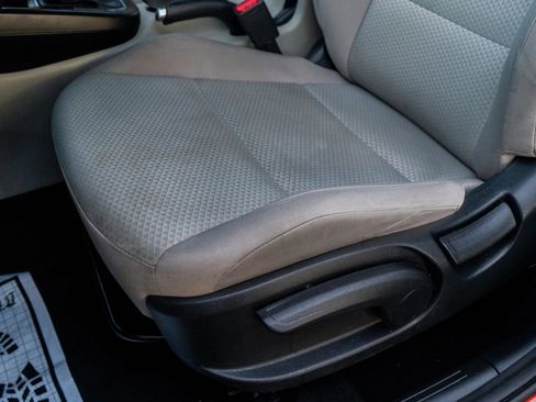 Used 2020 Kia Soul LX image 39