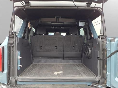 Used 2022 Ford Bronco Badlands w/ Sasquatch Package image 14