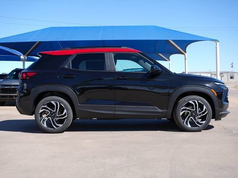 New 2026 Chevrolet TrailBlazer RS w/ Driver Confidence Package FWD image 3