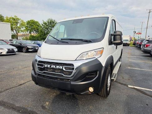 Used 2025 RAM ProMaster 2500 w/ U-Haul Equipment Group FWD image 2