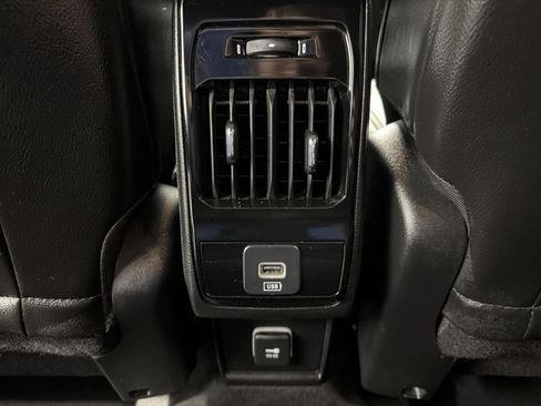 Used 2023 Jeep Compass Limited AWD/4WD image 23