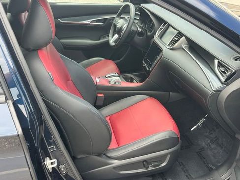 Certified 2023 INFINITI QX50 Sport FWD image 8