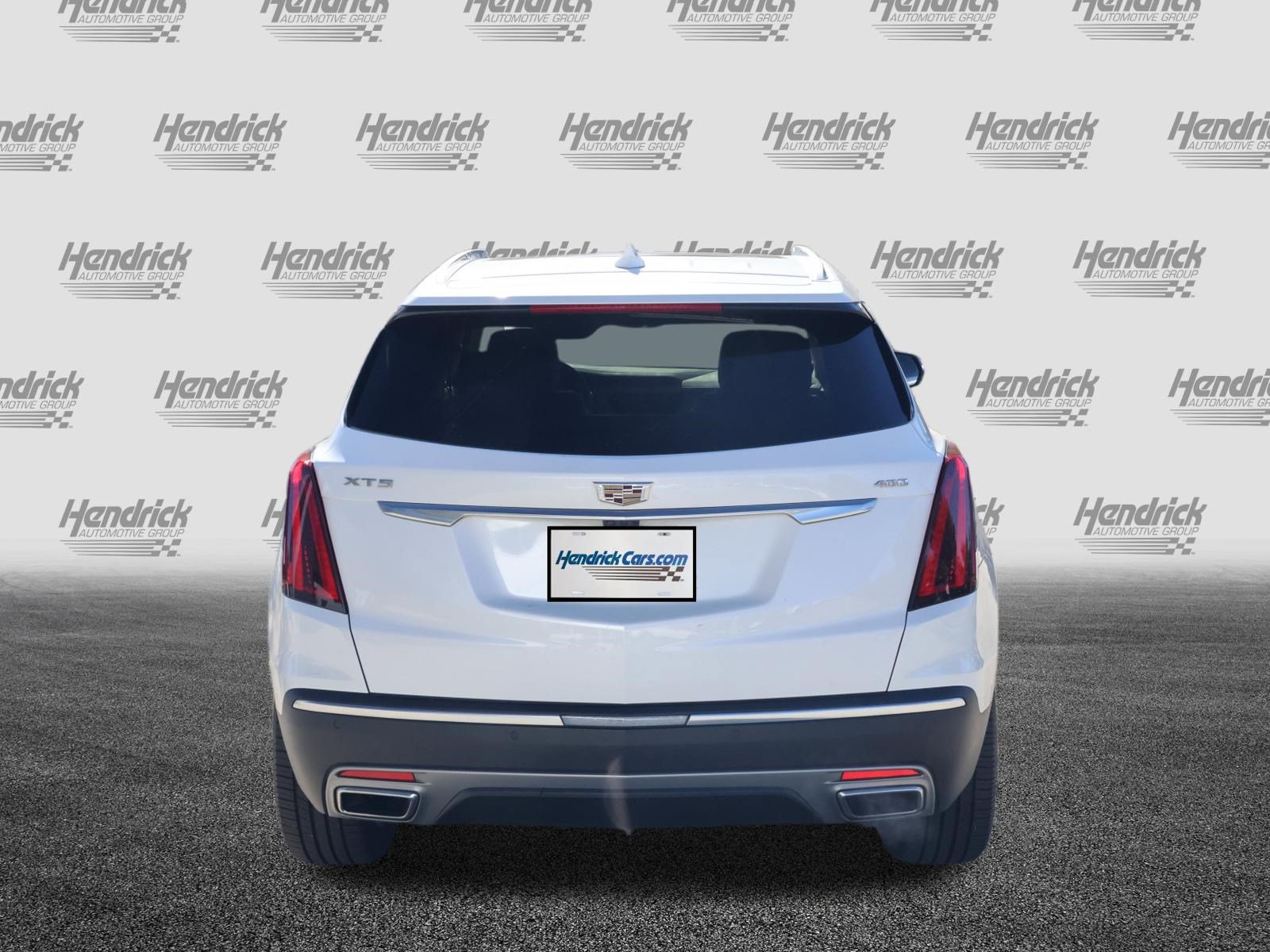 Used 2021 Cadillac XT5 Premium Luxury w/ Platinum Package FWD image 8