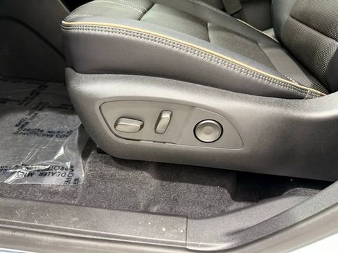 New 2026 Chevrolet Traverse High Country image 14