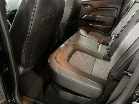 Used 2018 Chevrolet Colorado Z71 image 13