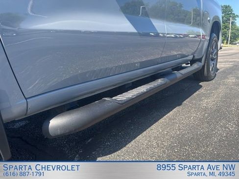Used 2024 Chevrolet Silverado 1500 LT AWD/4WD image 33