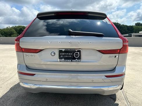 Certified 2023 Volvo XC60 B5 Ultimate w/ Climate Package AWD/4WD image 7
