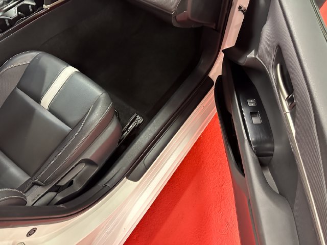 Certified 2025 Toyota Camry SE FWD image 15