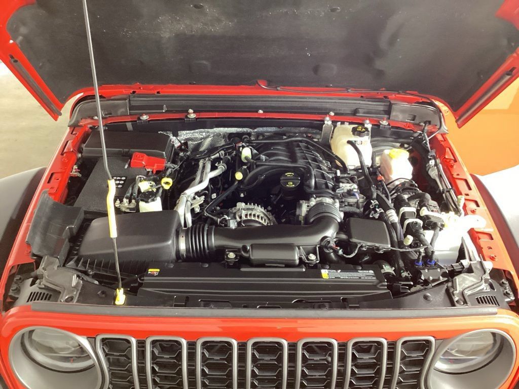 Used 2026 Jeep Wrangler Unlimited Rubicon AWD/4WD image 33