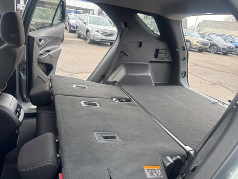 Used 2024 Chevrolet Equinox LT image 16