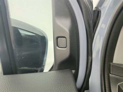 Used 2024 Honda Odyssey Elite image 17