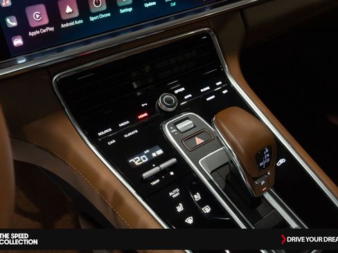 Used 2022 Porsche Panamera Turbo S image 61