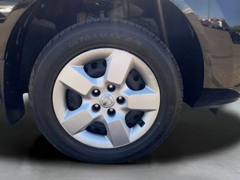 Used 2014 Nissan Rogue S w/ Convenience Package AWD/4WD image 50