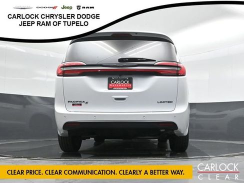 New 2026 Chrysler Pacifica Limited image 58