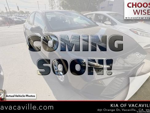 Used 2025 Toyota Camry LE FWD image 1
