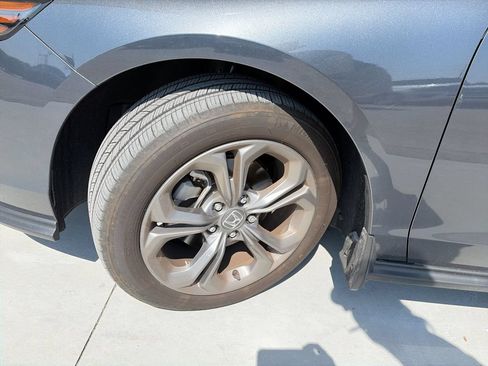 Used 2024 Honda Accord EX image 14