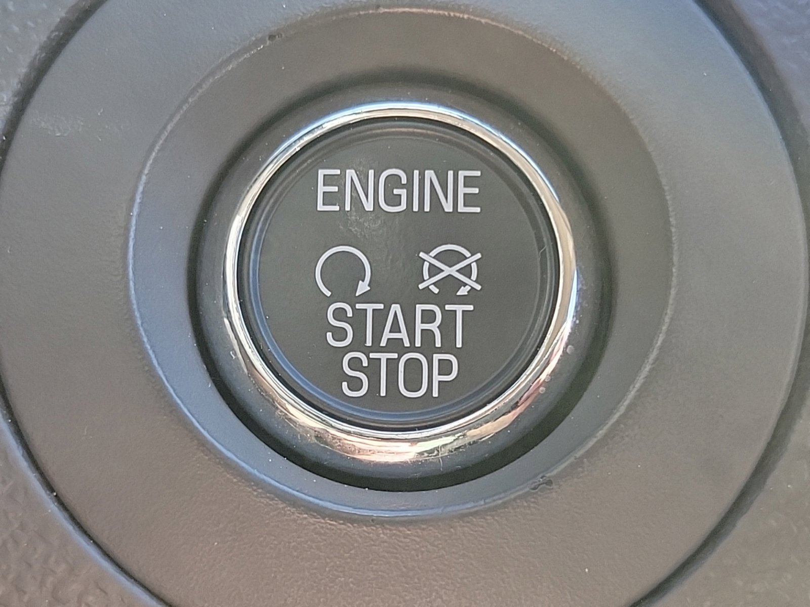 Used 2013 Ford Edge Limited FWD image 22