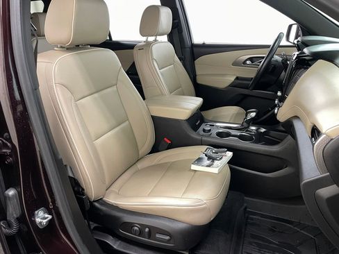 Used 2023 Chevrolet Traverse Premier w/ LPO, Floor Liner Package AWD/4WD image 43