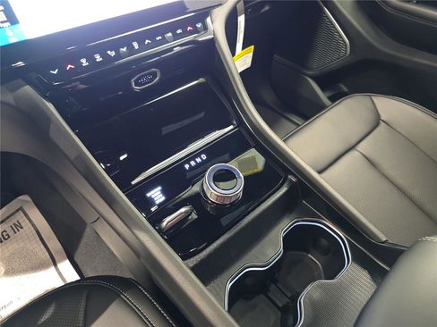 New 2026 Jeep Grand Cherokee Limited image 27