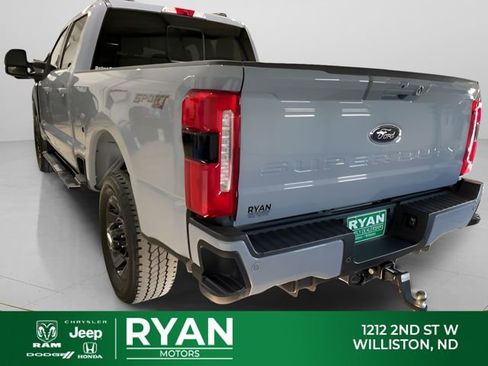 Used 2024 Ford F250 Lariat w/ Sport Appearance Package image 11