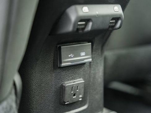 Used 2020 Jeep Wrangler Unlimited Sahara AWD/4WD image 45