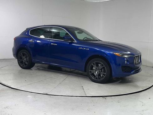 Used 2021 Maserati Levante S image 8