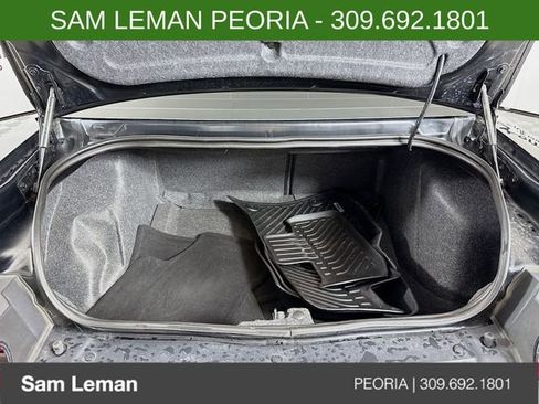 Used 2022 Dodge Challenger R/T w/ Performance Handling Group image 25