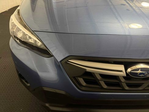 Certified 2021 Subaru Crosstrek 2.0i image 4