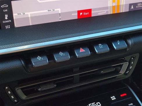 Certified 2021 Porsche 911 Carrera image 31