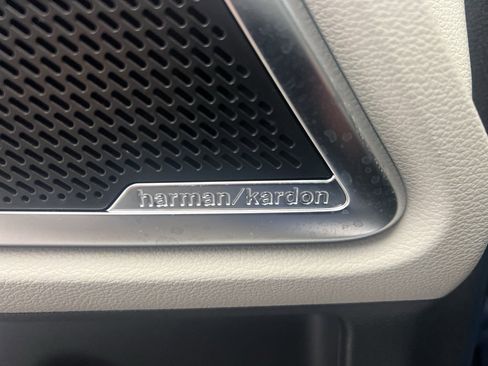 Used 2023 Kia Telluride SX image 12