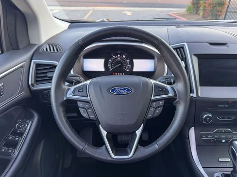 Used 2016 Ford Edge SEL w/ Equipment Group 201A FWD image 21